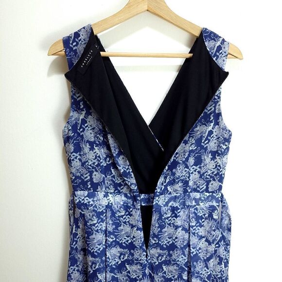 NWOT AngelEye London Geo Floral Blue Gray Dress - Picture 8 of 12